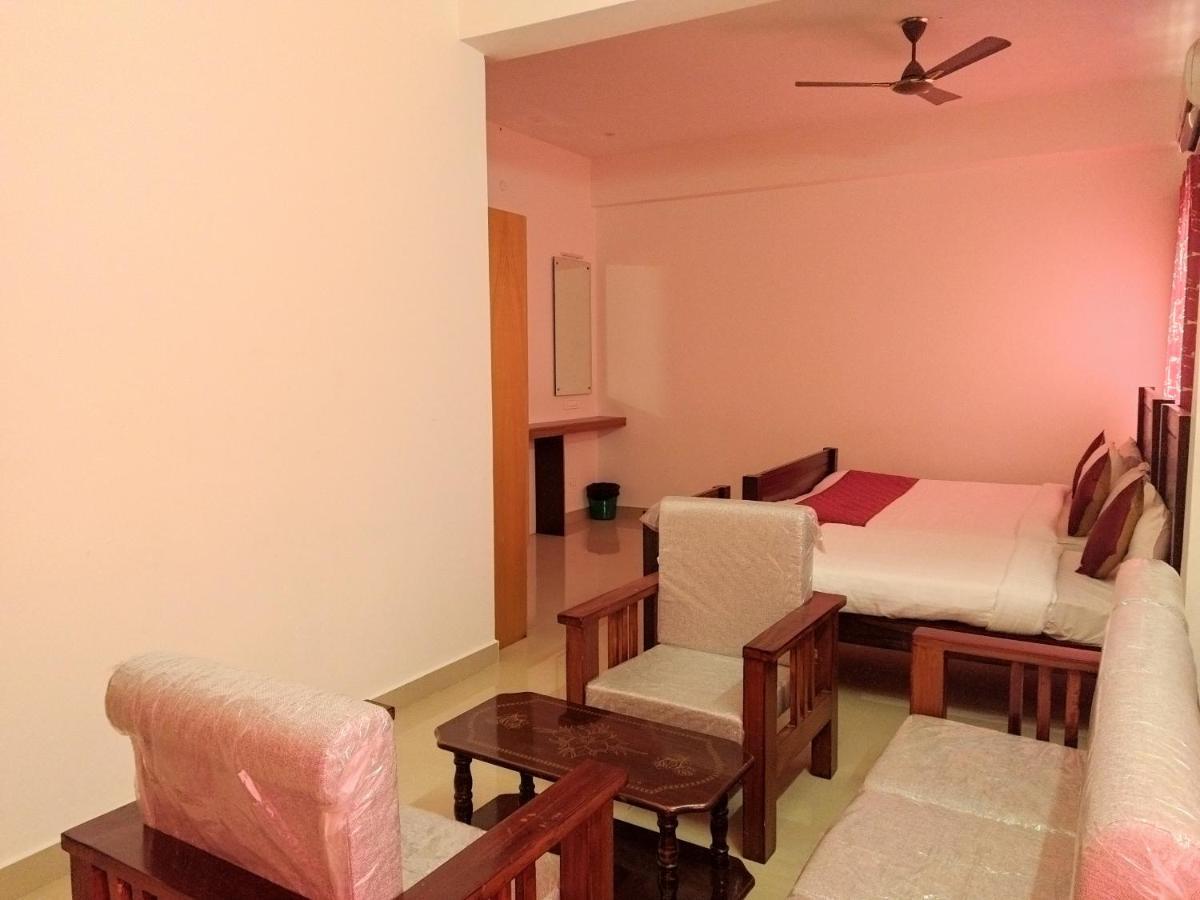 Hotel Naadi Stayinn By Abedrooms タンジャーヴール エクステリア 写真